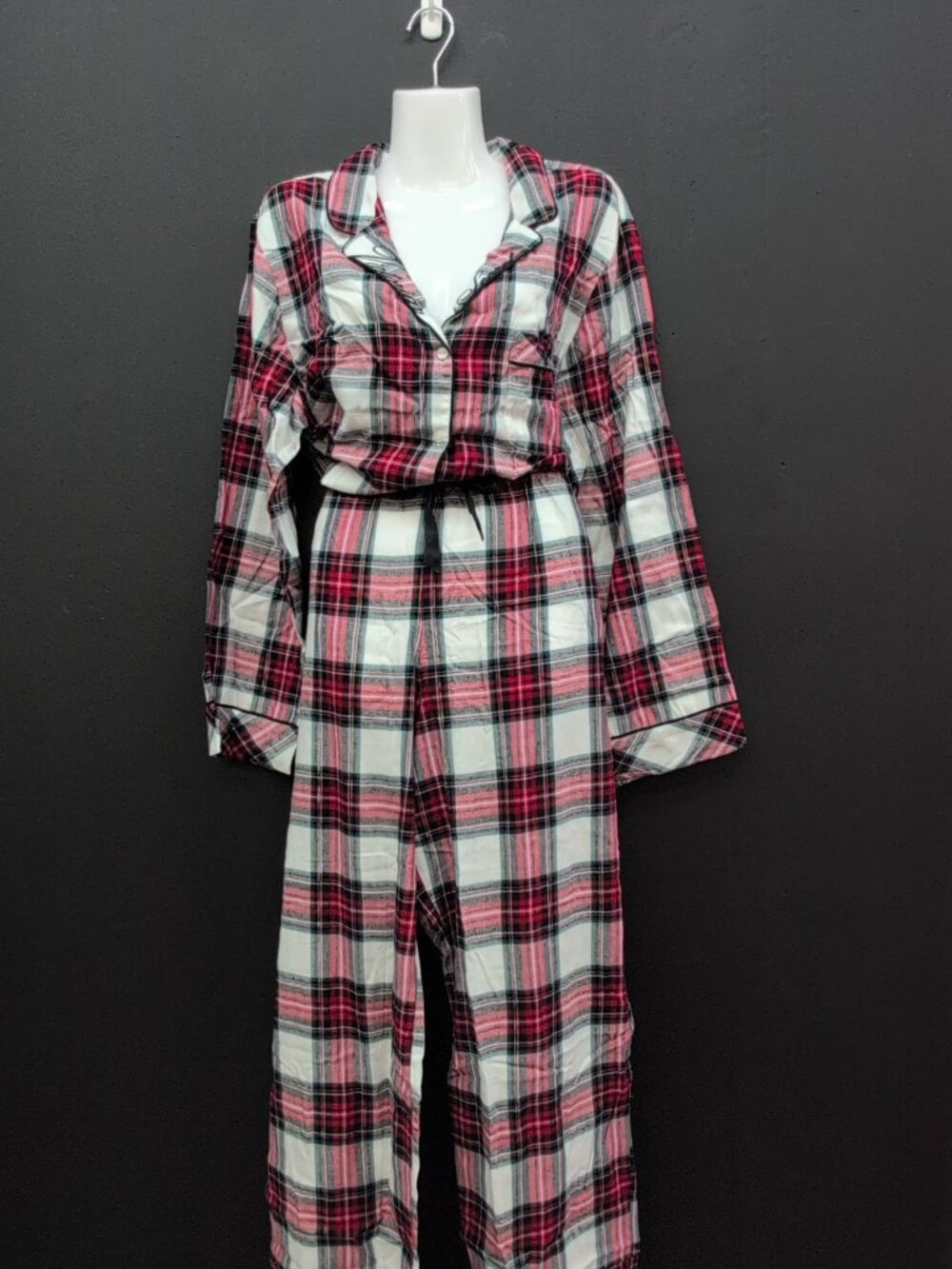 Victoria Secret Cozy Flannel Long Pajama Set Size Large Red